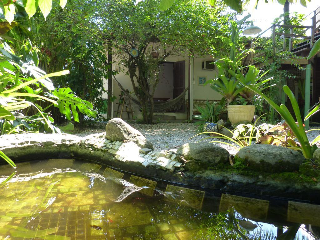 Suites O Flautista Ubatuba Bilik gambar